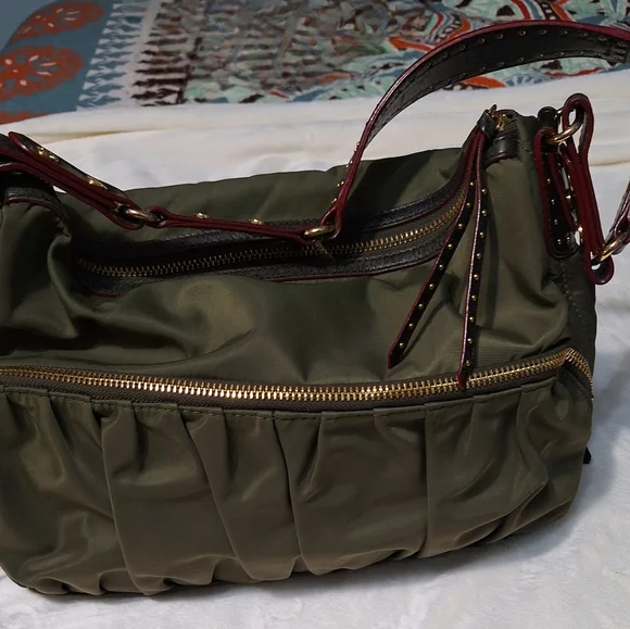 MZ WALLACE new without tags shoulder bag with dust bag and market pouch. - Picture 7 of 15